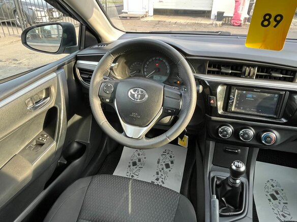 2014 Toyota Corolla XI (E160, E170, E180), серебристый - вид 17