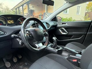 2014 Peugeot 308 II, коричневый, 880000 рублей, вид 4
