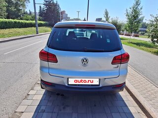 2016 Volkswagen Tiguan Euro 6 I Рестайлинг, серебристый, 1570000 рублей, вид 5