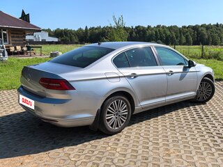 2017 Volkswagen Passat B8, серебристый, 1625000 рублей, вид 3