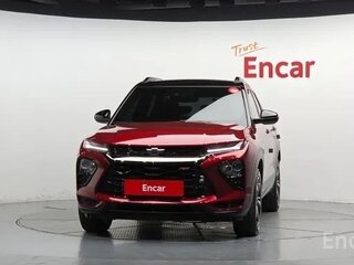 2023 Chevrolet TrailBlazer III, красный, 2100000 рублей, вид 3