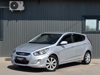 2011 Hyundai Solaris I, серебристый, 529888 рублей, вид 2