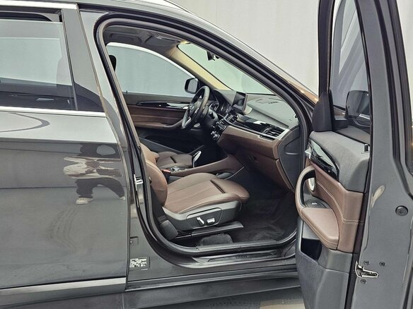 2022 BMW X1 Long 20Li sDrive II (F48) Рестайлинг, коричневый, 1900000 рублей - вид 17