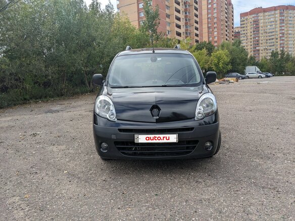 2011 Renault Kangoo II, чёрный, 400000 рублей