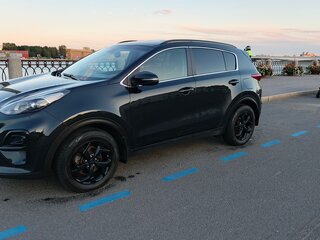 2021 Kia Sportage IV Рестайлинг, чёрный, 2400000 рублей, вид 2