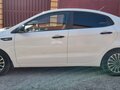 2016 Kia Rio III Рестайлинг, белый, 790000 рублей - вид 8