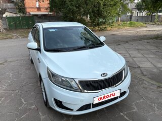 2011 Kia Rio III, белый, 840000 рублей, вид 2