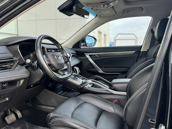 2023 Geely Atlas Pro, чёрный, 1565000 рублей - вид 16