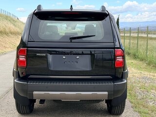 2026 Toyota Land Cruiser Prado 250 Series, чёрный, 11700000 рублей, вид 5