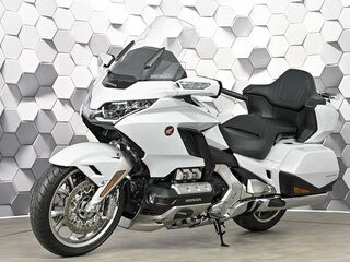 2018 Honda GL 1800 Gold Wing, белый, 2590000 рублей, вид 2