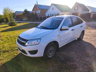 2015 Lada (ВАЗ) Granta I, белый, 365000 рублей, вид 1