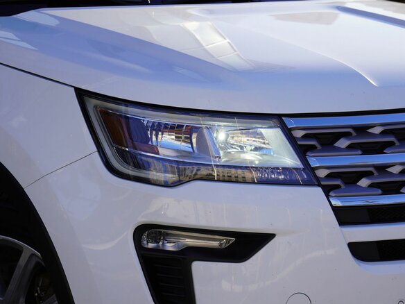 2018 Ford Explorer V Рестайлинг 2, белый, 2995000 рублей - вид 11