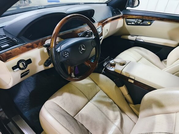 2008 Mercedes-Benz S-Класс 550 Long V (W221), чёрный, 1200000 рублей - вид 8