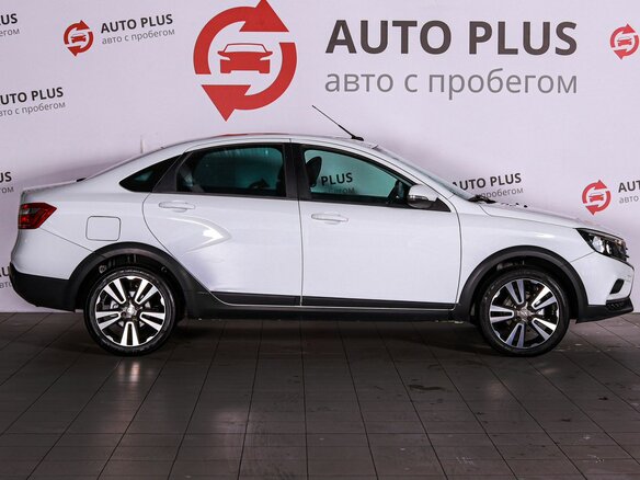 2018 Lada (ВАЗ) Vesta Cross I, белый, 1030000 рублей - вид 4