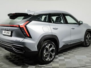 2026 Geely Atlas II, серебристый, 4164990 рублей, вид 5