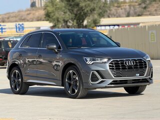 2022 Audi Q3 35 TFSI II (F3), серый, 2250000 рублей, вид 3