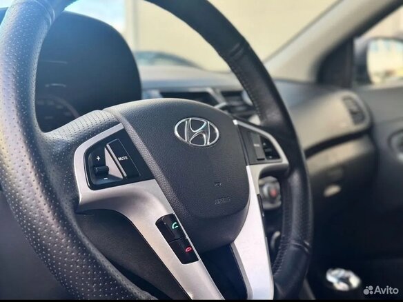 2012 Hyundai Solaris I, серебристый - вид 5