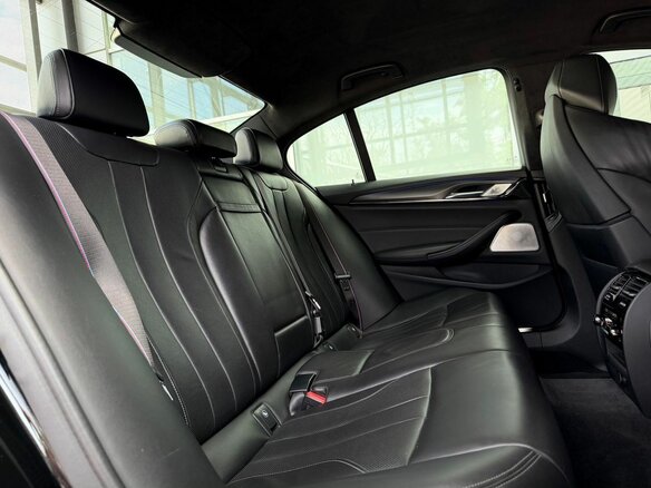 2018 BMW M5 Competition VI (F90), чёрный, 7313000 рублей - вид 20