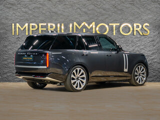 2026 Land Rover Range Rover P530 MHEV V, серый, 26790000 рублей, вид 5