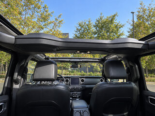 2021 Jeep Wrangler IV (JL), чёрный, 5800000 рублей, вид 5