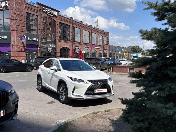 2021 Lexus RX 300 IV Рестайлинг, белый, 4850000 рублей - вид 24