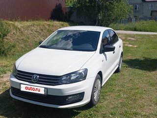 2017 Volkswagen Polo V Рестайлинг, белый, 1100000 рублей, вид 1