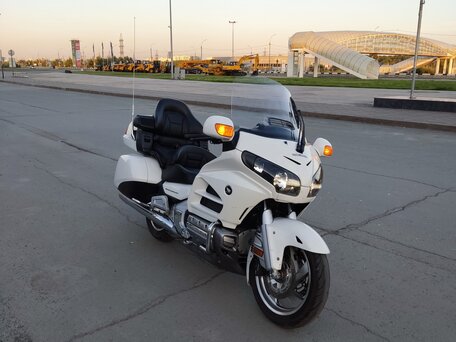 2012 Honda GL 1800 Gold Wing, белый, 1850000 рублей, вид 5