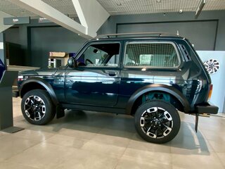 2025 Lada (ВАЗ) Niva Legend Sport I, зелёный, 1734000 рублей, вид 3