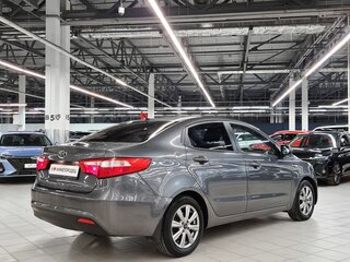 2011 Kia Rio 4-speed III, серый, 749000 рублей, вид 3