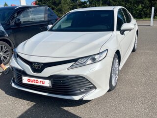 2020 Toyota Camry VIII (XV70), белый, 3550000 рублей, вид 2