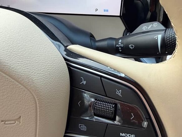 2026 Geely Monjaro I Рестайлинг, серый, 3410000 рублей - вид 16