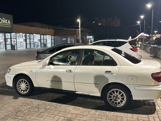 2002 Nissan Bluebird Sylphy I (G10), белый, 350000 рублей, вид 1