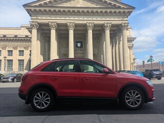 2017 Audi Q3 I (8U) Рестайлинг, красный, 1780000 рублей, вид 3