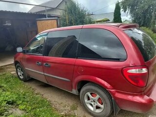 2003 Dodge Caravan 3-speed IV, красный, 510000 рублей, вид 3