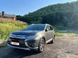 2016 Mitsubishi Outlander III Рестайлинг 2, серый, 2090000 рублей, вид 2