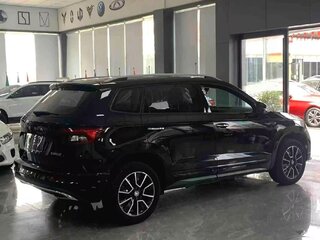 2022 Skoda Karoq I Рестайлинг, чёрный, 2180000 рублей, вид 3