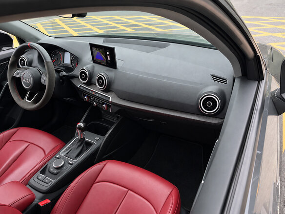 2023 Audi Q2 L 35 TFSI I Рестайлинг, серый, 1715000 рублей - вид 18