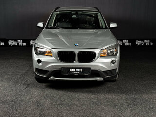 2013 BMW X1 20i I (E84) Рестайлинг, серебристый, 1130000 рублей, вид 2