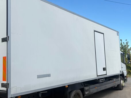 2017 Mercedes-Benz Atego, белый, 6800000 рублей, вид 5