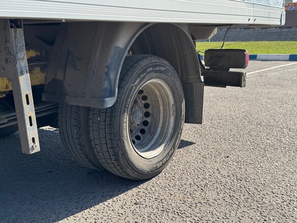 2016 Volkswagen Crafter, жёлтый, 1085000 рублей - вид 12