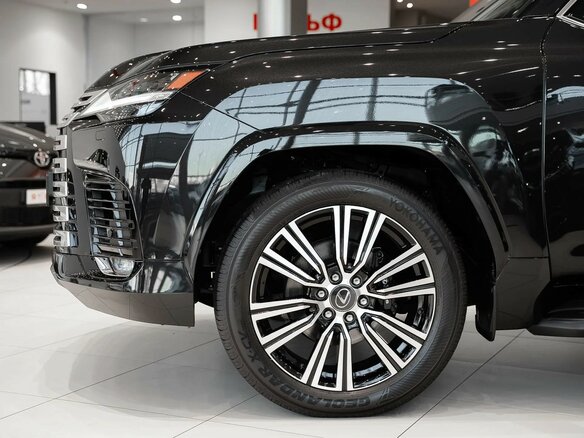 2026 Lexus LX 600 IV, чёрный - вид 8