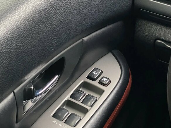 2005 Lexus RX 300 II, серый, 1320000 рублей - вид 12