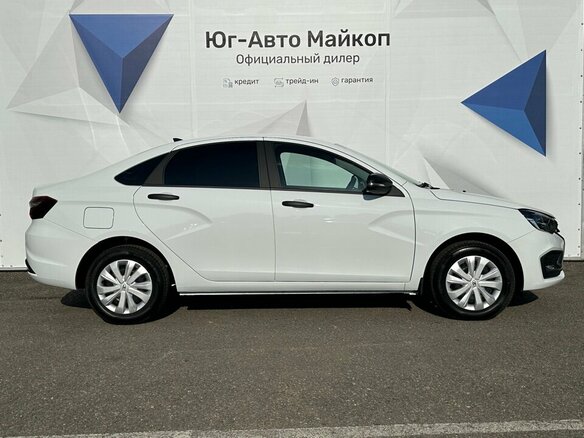 2026 Lada (ВАЗ) Vesta I Рестайлинг (NG), белый, 1581000 рублей - вид 4