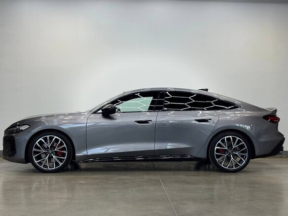 2026 Audi A5 L III (B10), серебристый, 5790000 рублей - вид 7