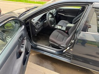 2013 Toyota Camry VII (XV50), серый, 1340000 рублей, вид 4