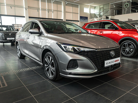 2025 Changan Eado Plus I, серый, 2739900 рублей - вид 2