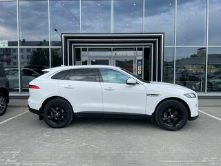 2018 Jaguar F-Pace I, белый, 2460000 рублей, вид 3