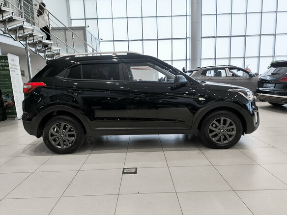 2021 Hyundai Creta I Рестайлинг, чёрный, 2030000 рублей - вид 3