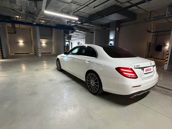 2019 Mercedes-Benz E-Класс 350 V (W213, S213, C238), белый, 4500000 рублей - вид 4
