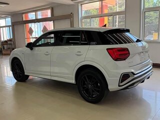 2022 Audi Q2 L 35 TFSI I Рестайлинг, белый, 1990000 рублей, вид 2